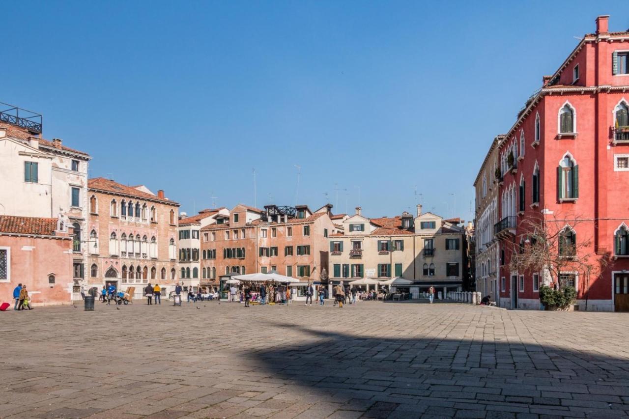 Fenice Backstage Over Canal Venice Luaran gambar